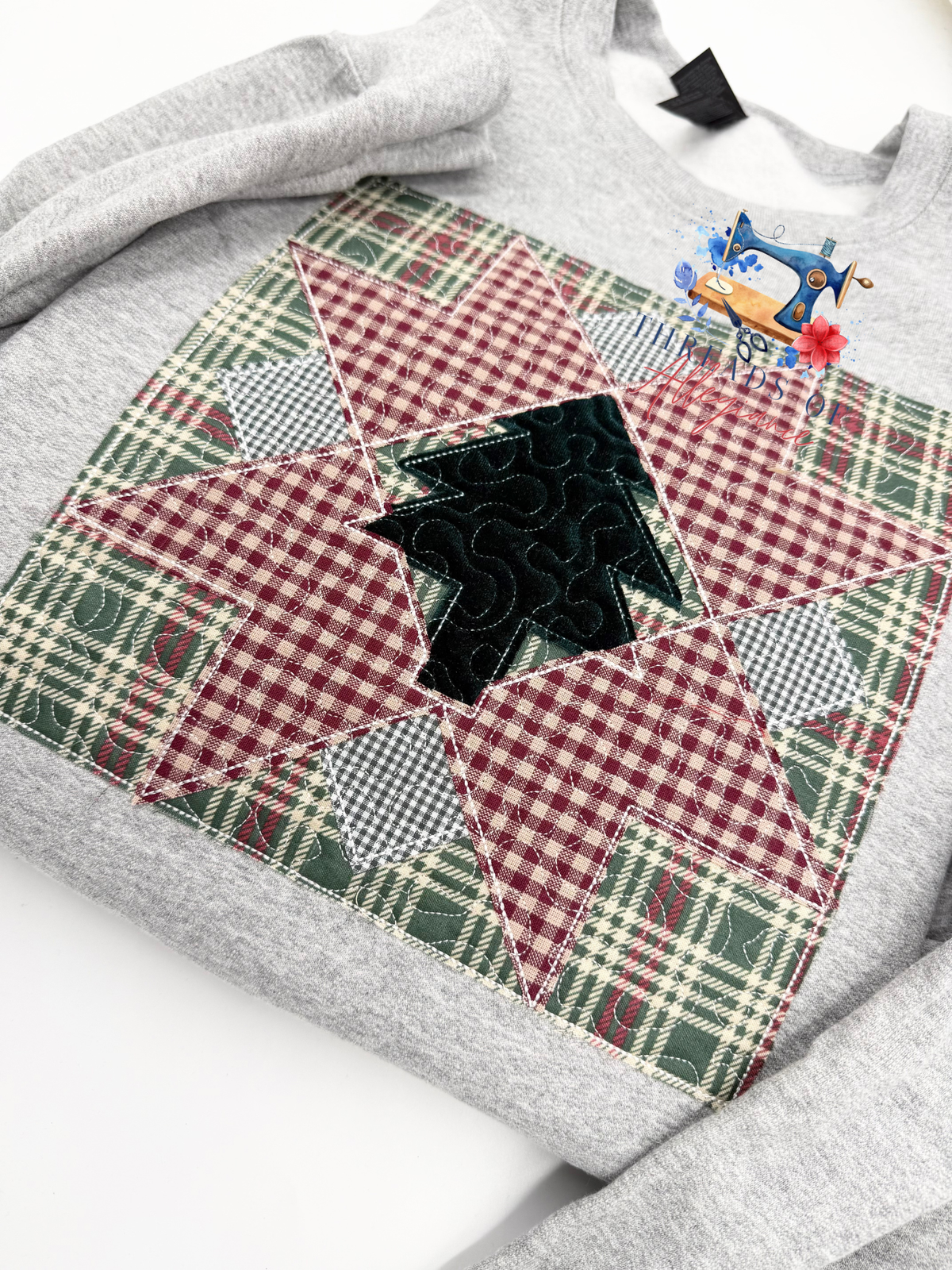 90’s Christmas quilt square