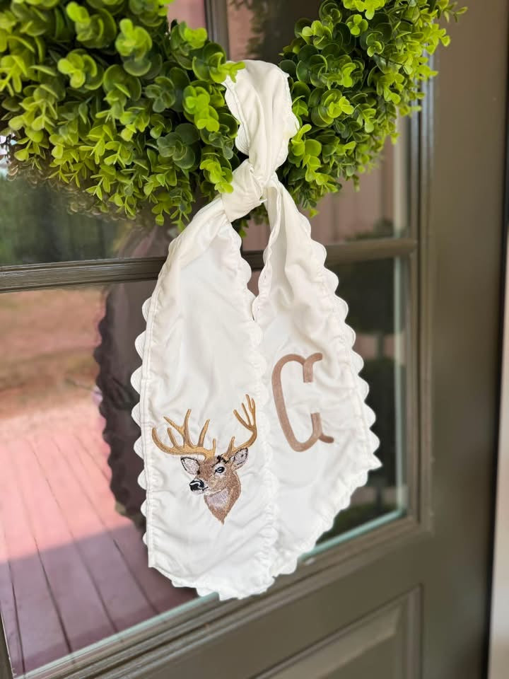 BUCK scalloped wreath sash